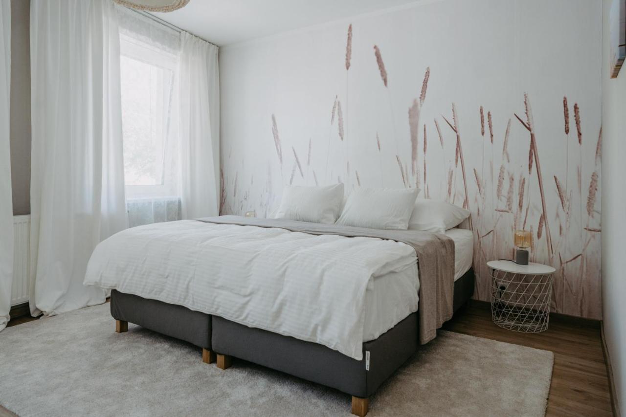Haus Moerbisch Apartment Morbisch am See Bagian luar foto